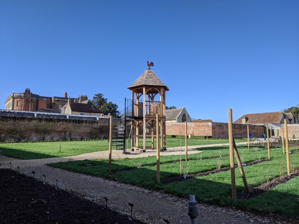 Waterperry gardens review | Free Time with the Kids