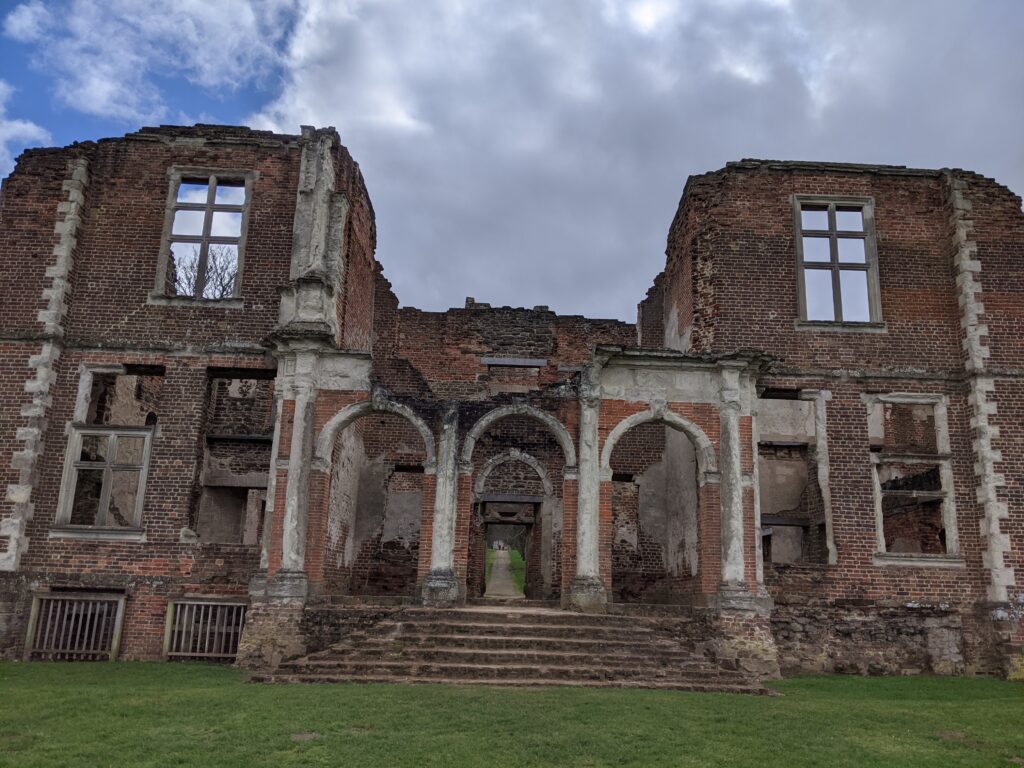 Houghton House Review, Ampthill, Bedfordshire | Free Time with the Kids