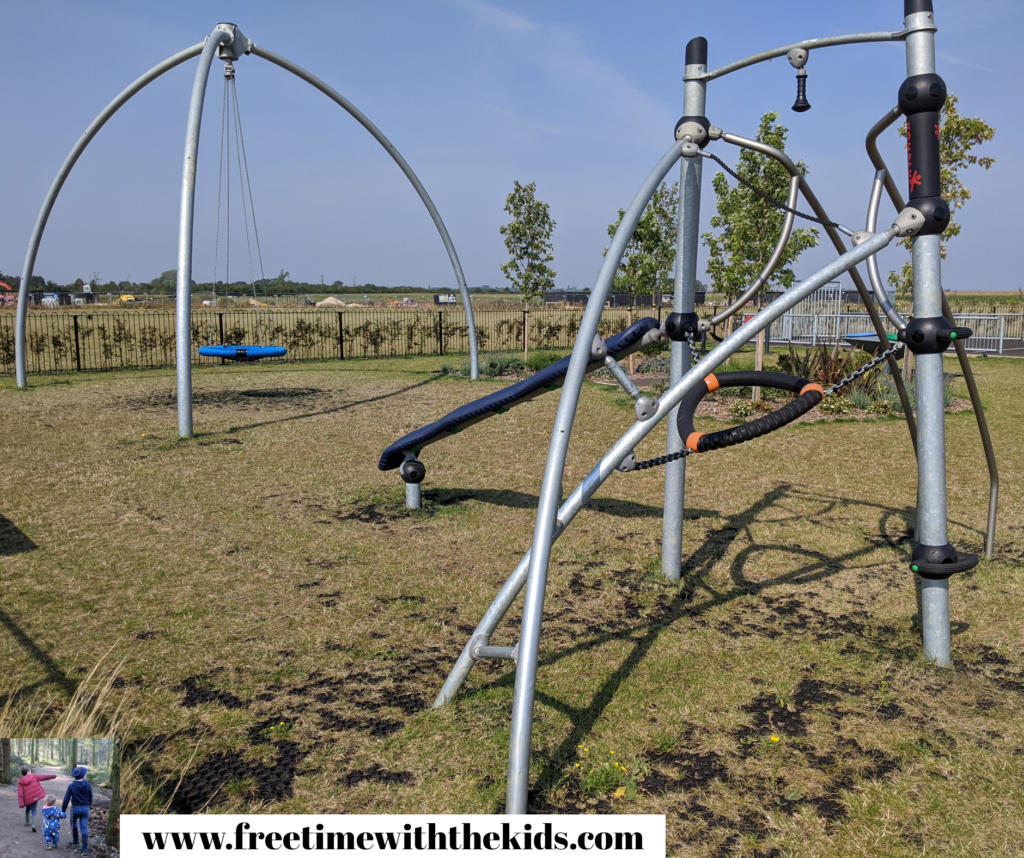 Tibbs Road playground, Haddenham, Bucks | Review by Free Time with the Kids | Free things to do in Buckinghamshire with children